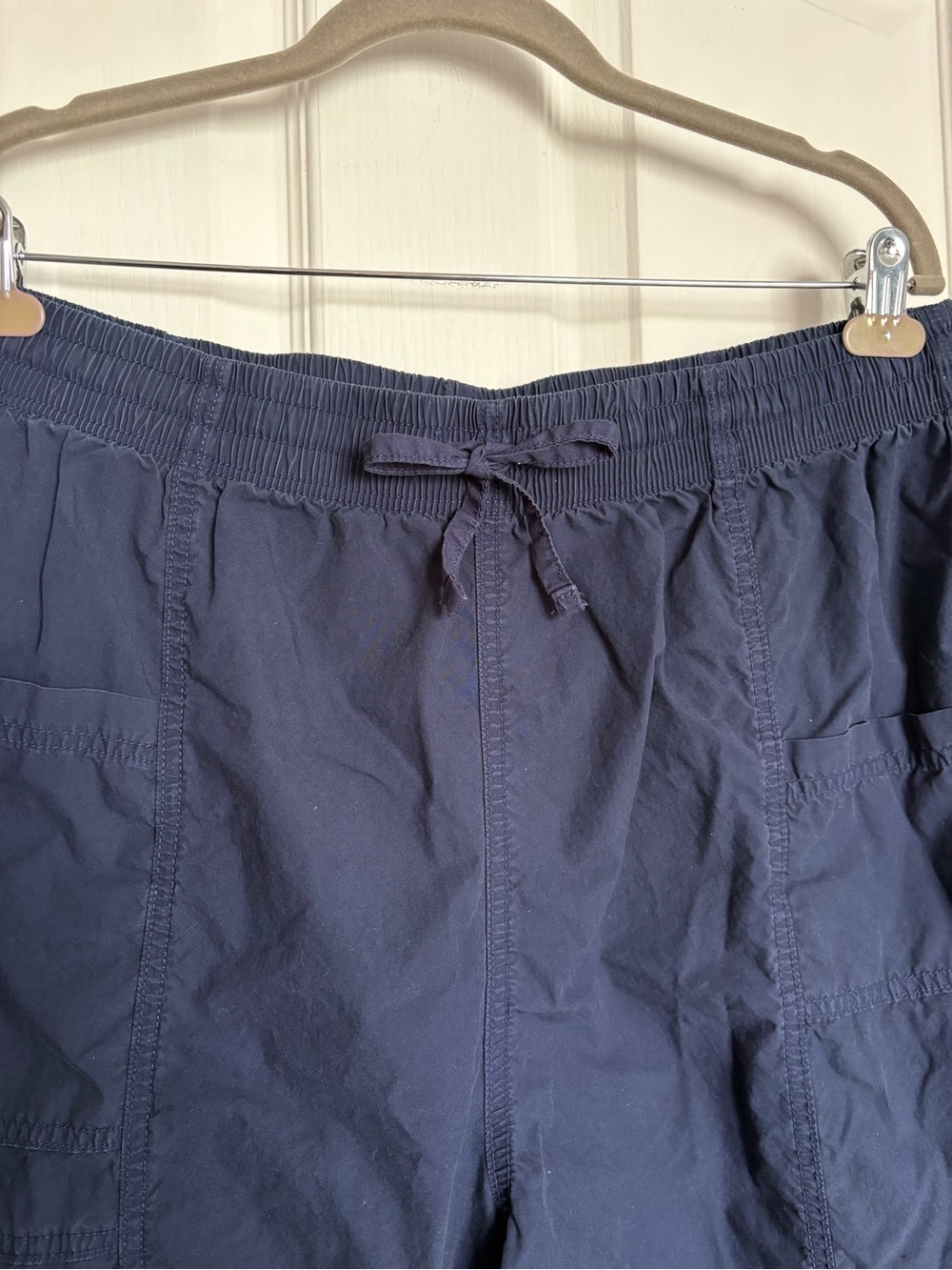 Aerie Navy Baggy/Wide leg Cargo Pants with Drawstring Cuffs - Picture 2 of 8